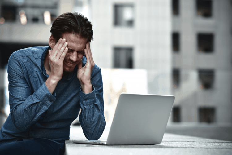 dấu hiệu nhiễm trùng máu trên thần kinh