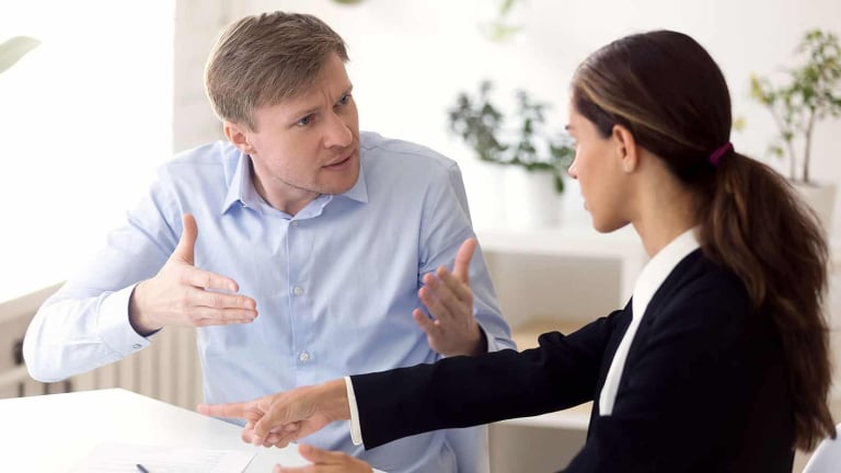 Giao tiếp giết chết mối quan hệ