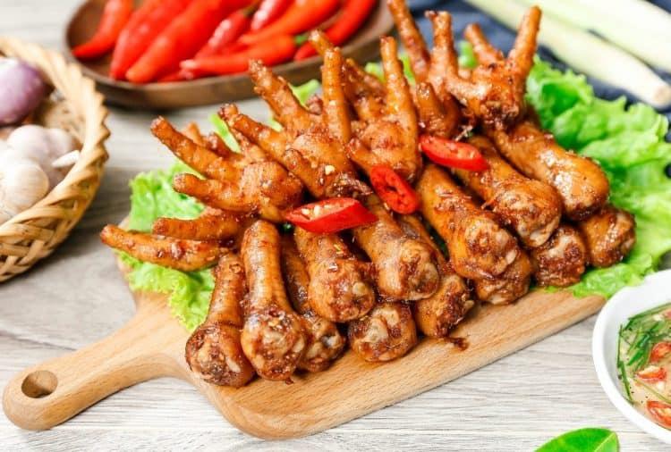 Chân gà nướng