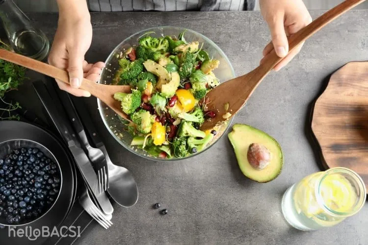 Bơ rất tốt cho sức khỏe nhờ thành phần axit oleic có trong nó