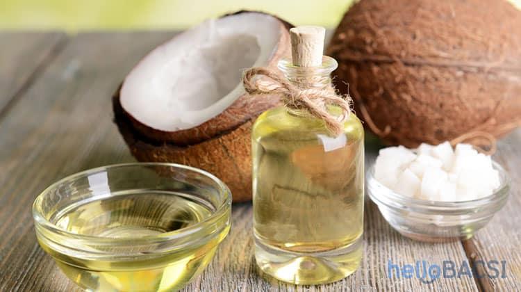 không dùng dầu dừa dưỡng ẩm cho da mụn