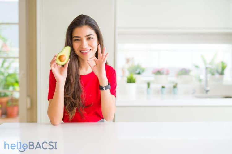 mang thai tháng đầu mè bầu nên ăn gì