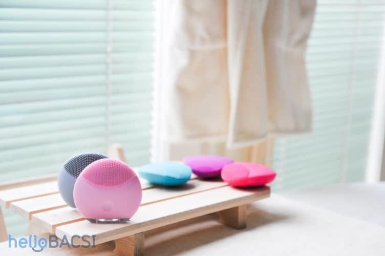 cách sử dụng máy rửa mặt cho da nhạy cảm