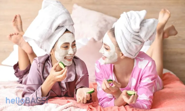 mặt nạ đất sét trị mụn đầu đen