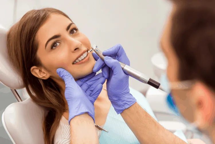 Tác hại của niềng răng là gì?