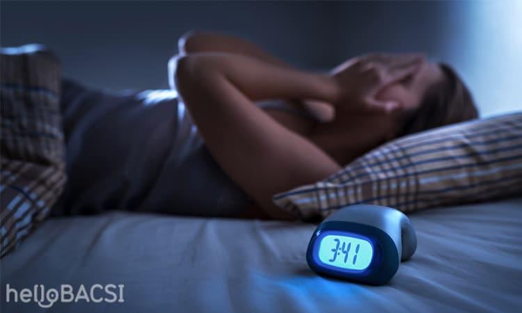 quầng thâm mắt thể hiện cơ thể bạn đang thiếu ngủ