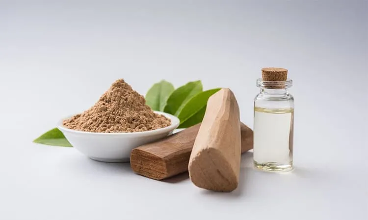 Tinh dầu gỗ đàn hương