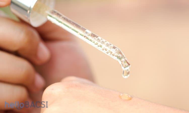 Niaciamide trị thâm mụn