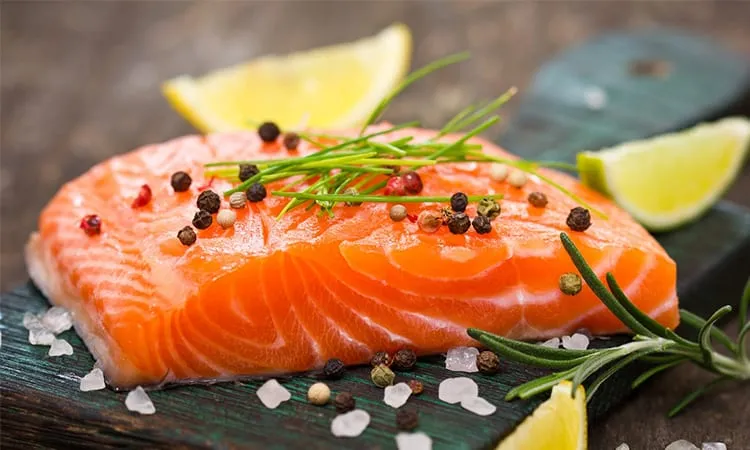 cá giữ ẩm cho da khô