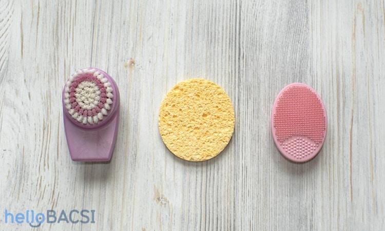 dụng cụ rửa mặt