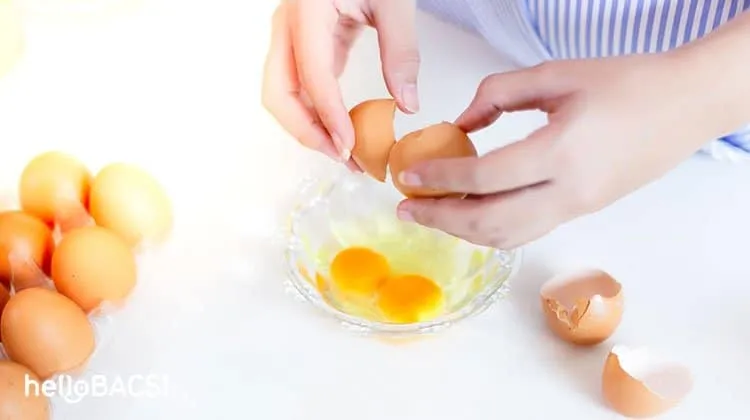 Mặt nạ khoai tây với lòng trắng trứng