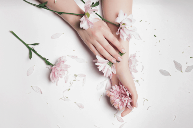 Lợi ích của biotin là làm đẹp tóc và móng tay