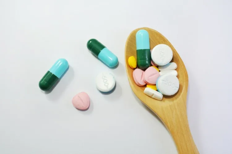 dùng thuốc kiểm soát rối loạn đông máu di truyền