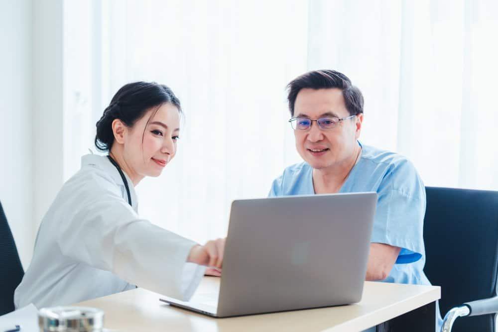 viêm tai giữa có mủ