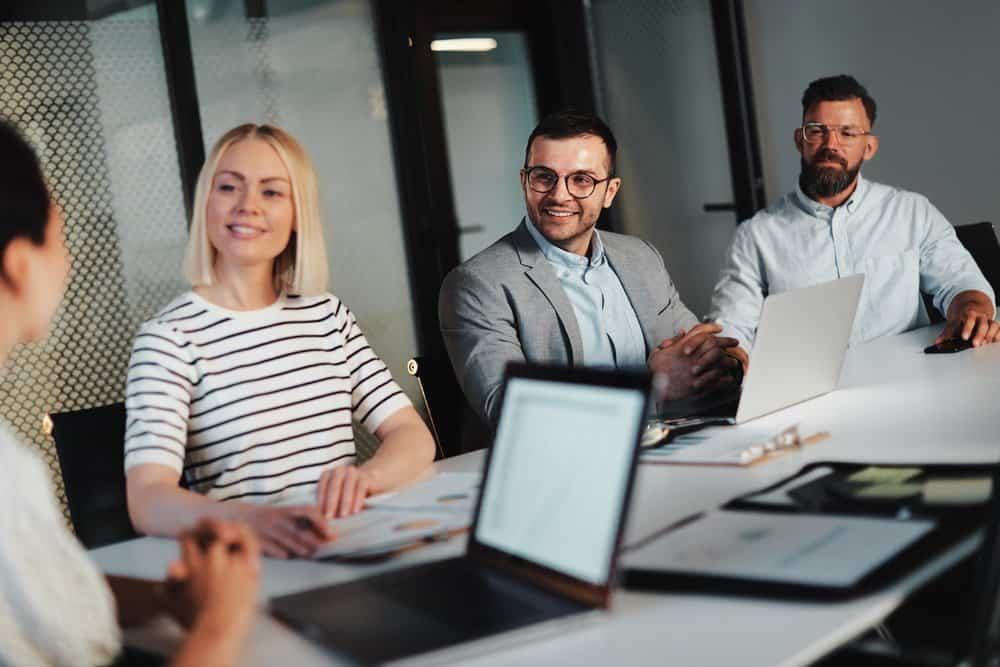 tập thể dục cho não bằng cách tập trung vào người khác