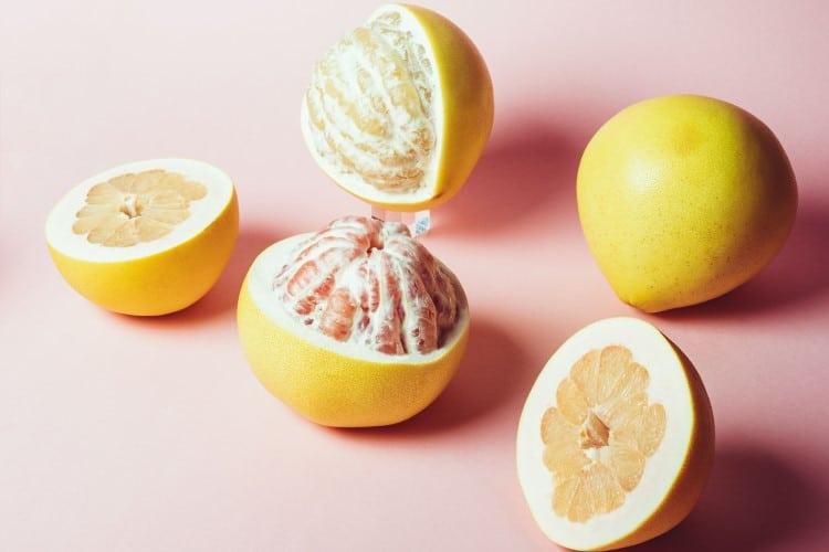 Bưởi là loại trái cây giảm cân