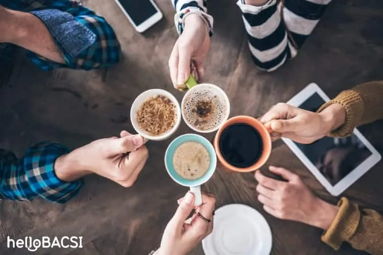 Uống cà phê nhiều có khiến cơ thể mất nước