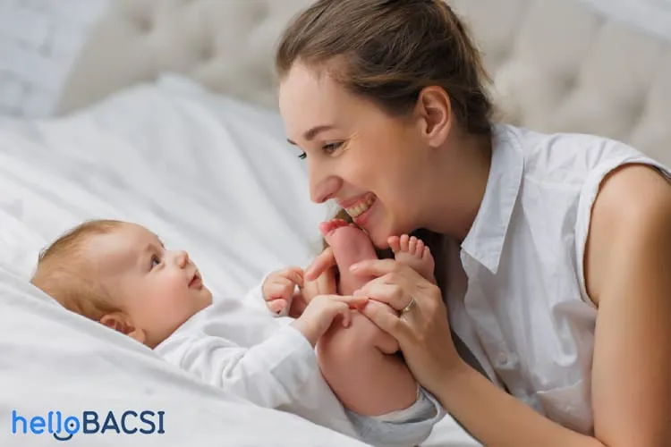 Trẻ 3 tháng tuổi phát triển nhanh