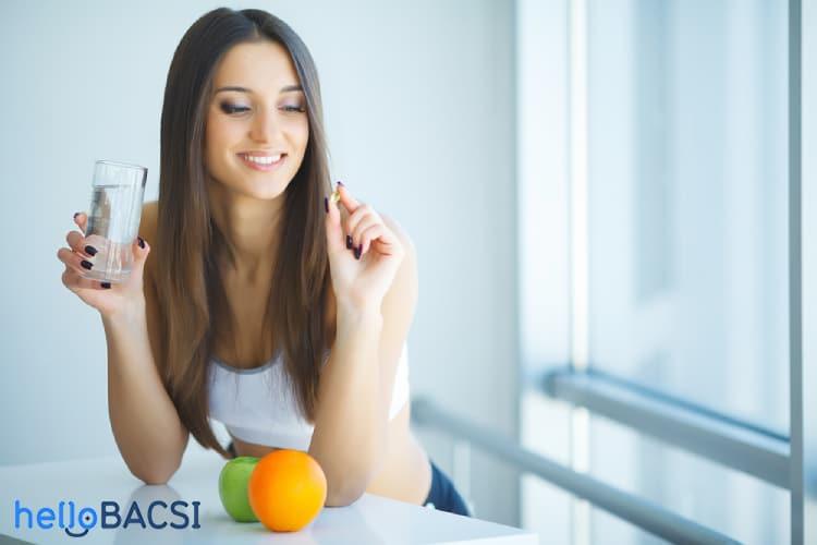 uống viên bổ sung vitamin là cách nhanh có thai