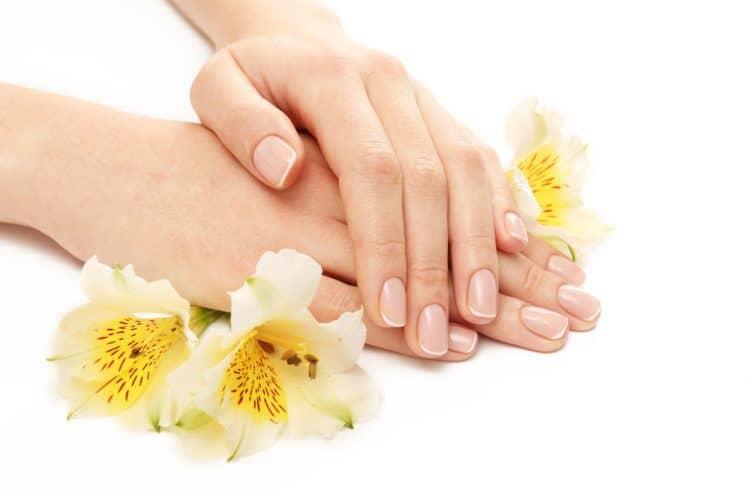 giữ đôi tay bận rộn