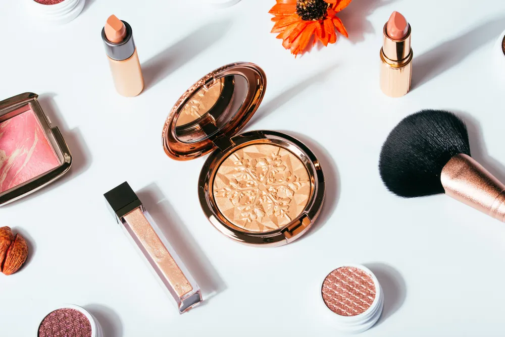 dị ứng mỹ phẩm do thành phần nào