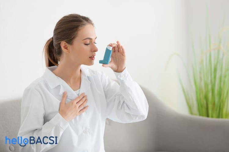 Hen suyễn gây đau họng tức ngực