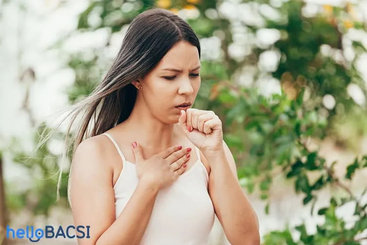 Viêm thanh quản gây đau họng một bên