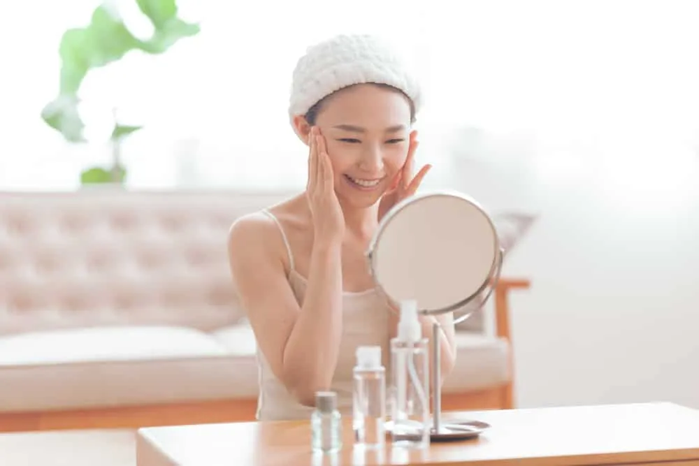 Công dụng của trái nhàu: Tốt cho da