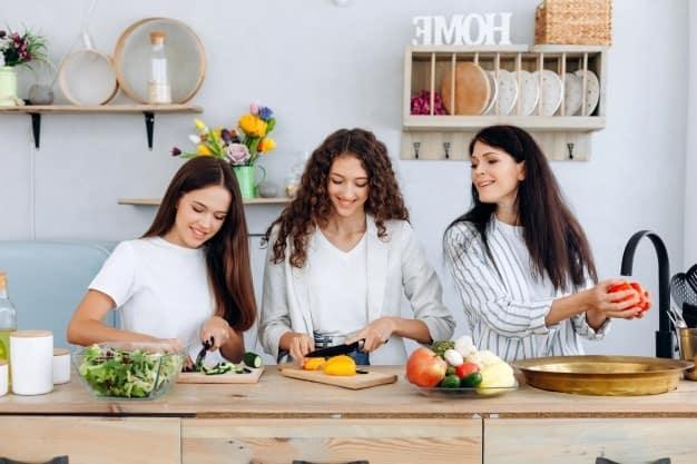 người bị thoái hóa khớp gối nên ăn gì