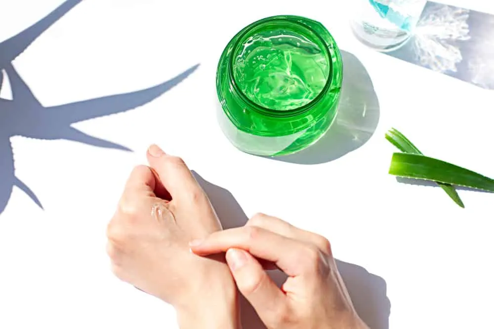 cách chữa nổi mề đay sau sinh tại nhà