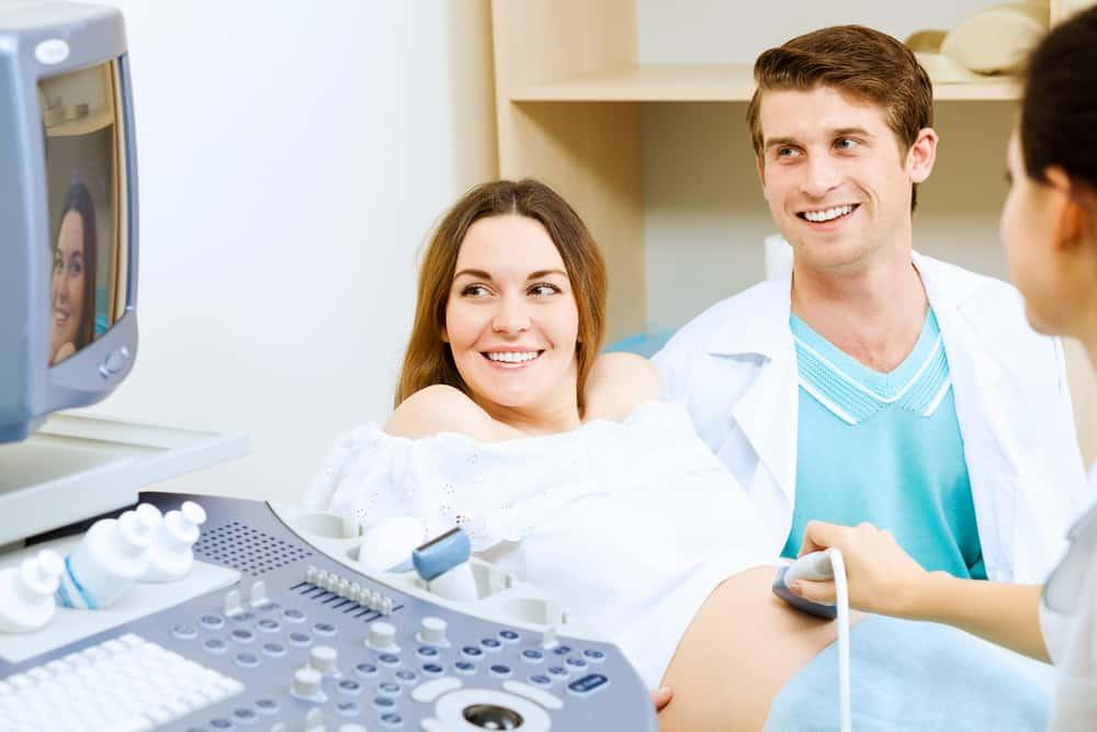 chẩn đoán bí tiểu sau sinh