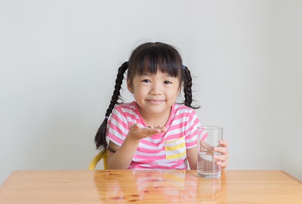 Trẻ em dùng dùng thuốc giảm đau kháng viêm 