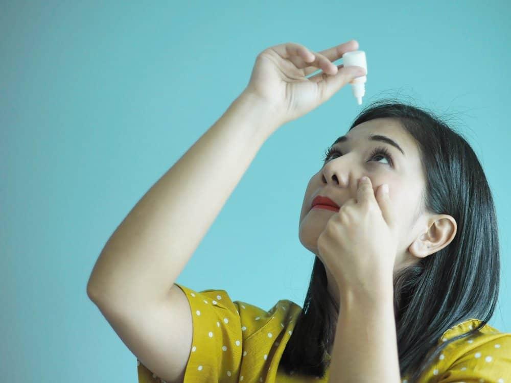 Cách dùng thuốc nhỏ mắt Systane Ultra