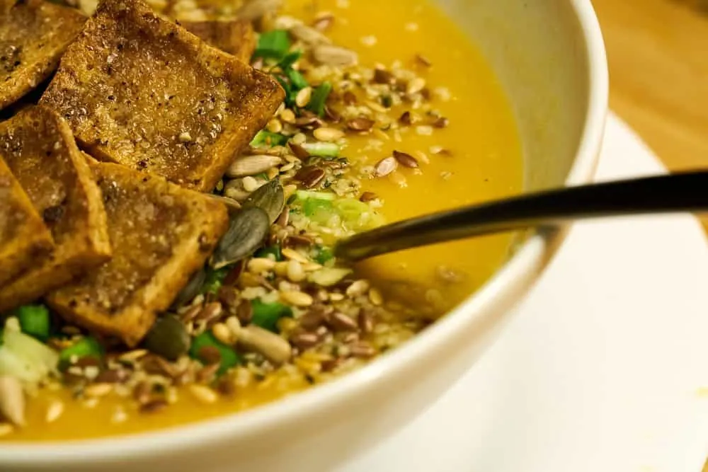 Bệnh nhân ung thư máu ăn gì để tăng bạch cầu