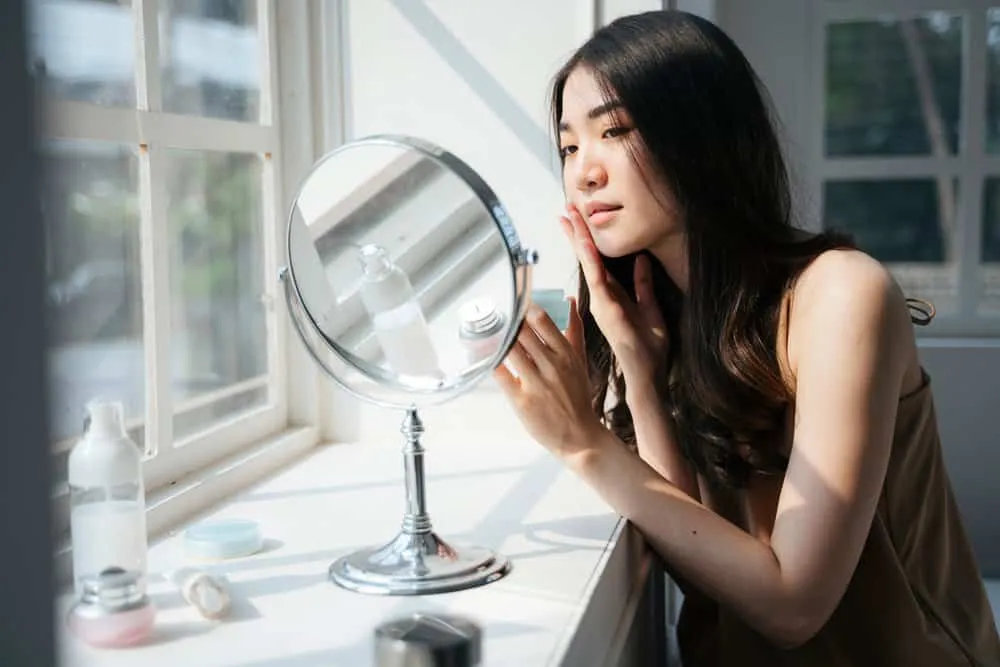 viêm da tiết bã dùng thuốc gì