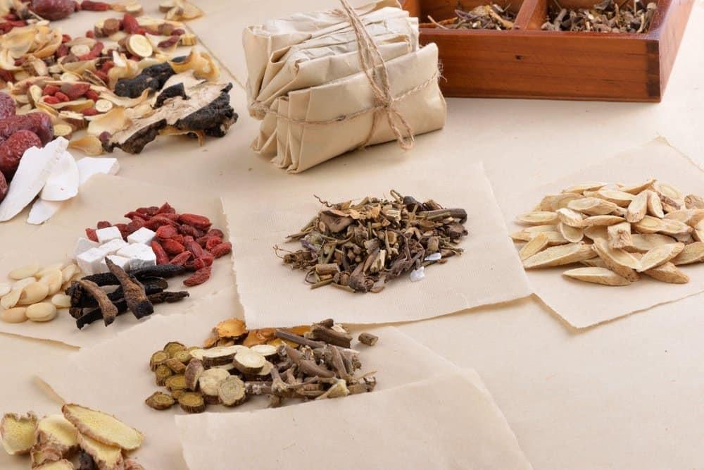 Liều dùng cây xạ đen