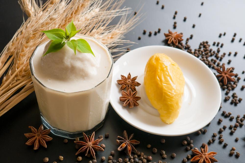 Cách làm sinh tố bơ sầu riêng