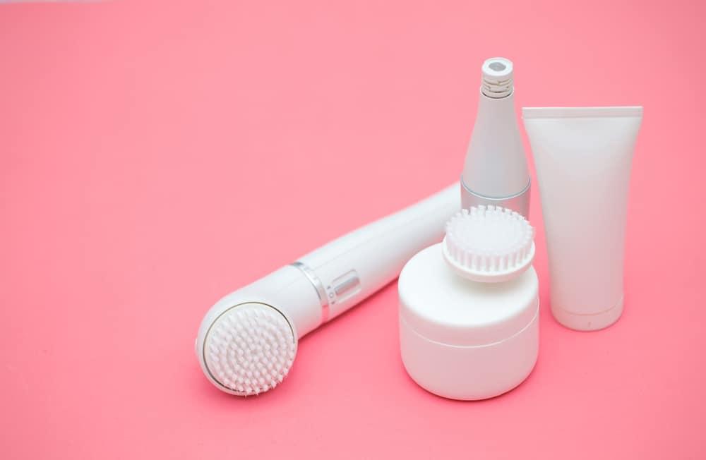 các loại máy rửa mặt 