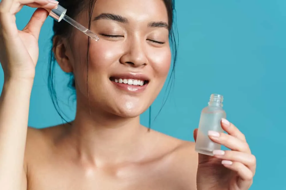 cách dùng serum cho da mụn