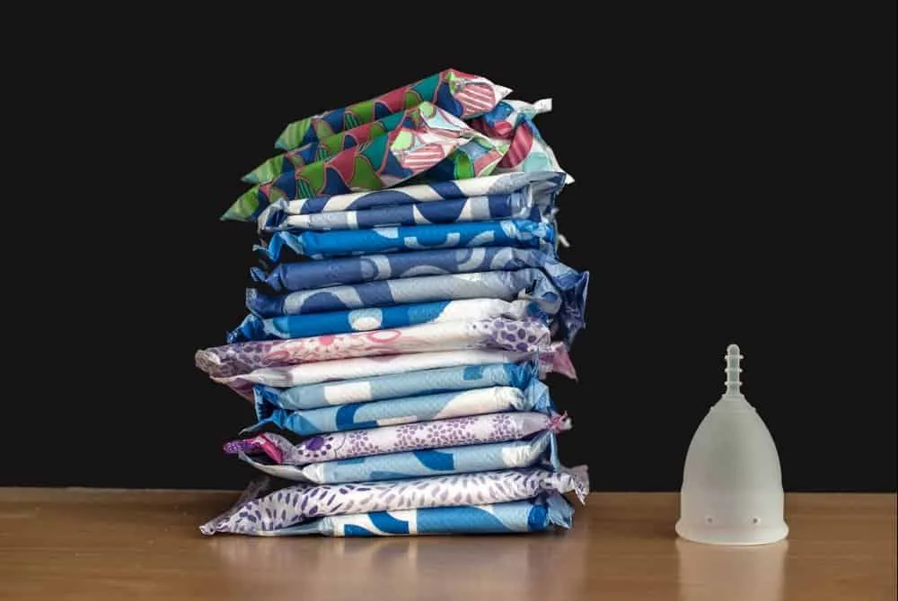 cốc nguyệt san có mấy size