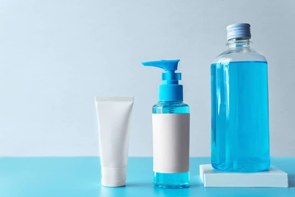 cồn trong mỹ phẩm tên gì