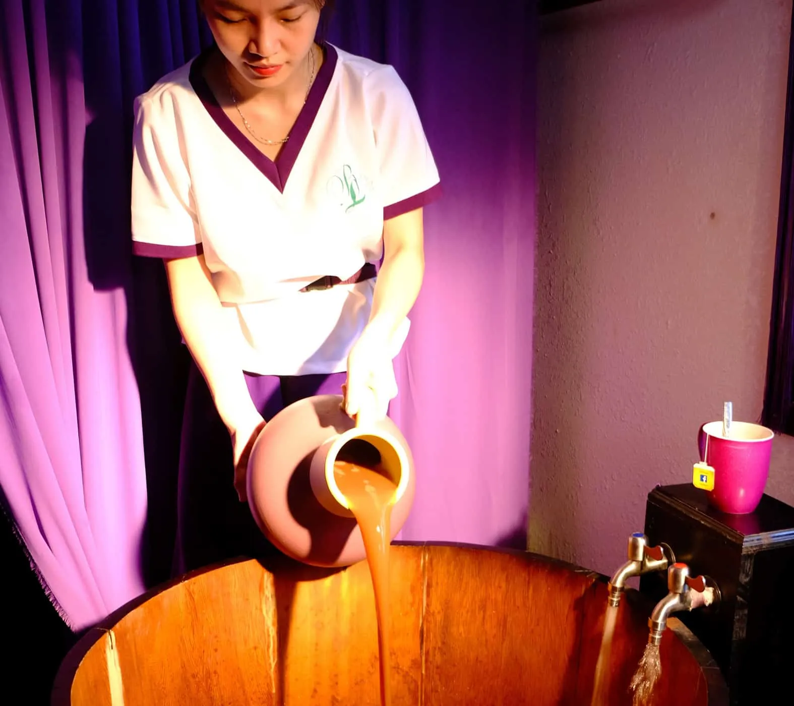 tắm thảo dược của người Dao đỏ