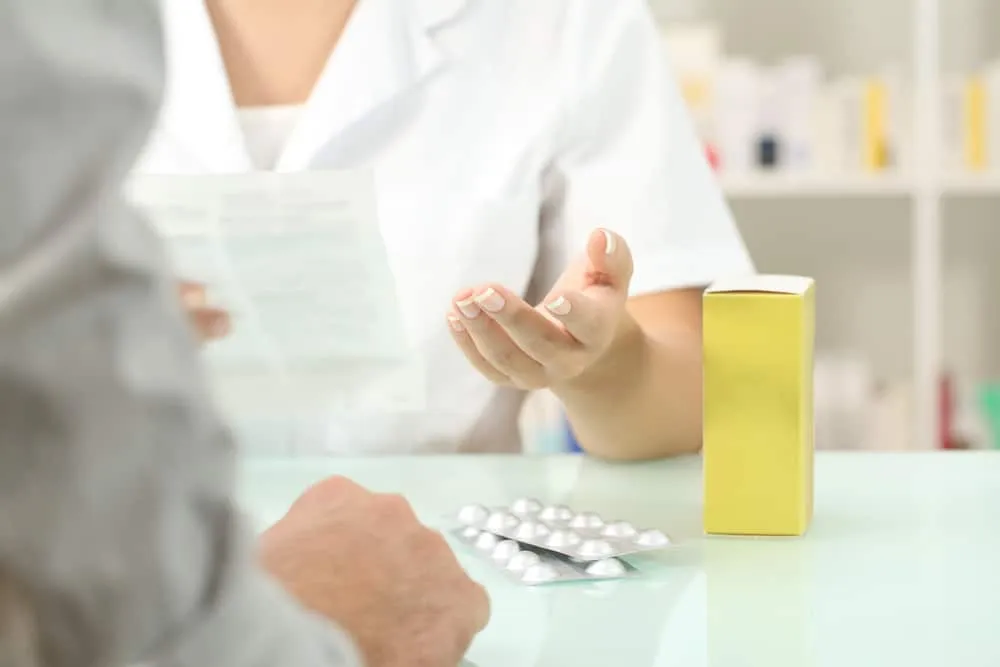 Thận trọng khi dùng thuốc Ayite