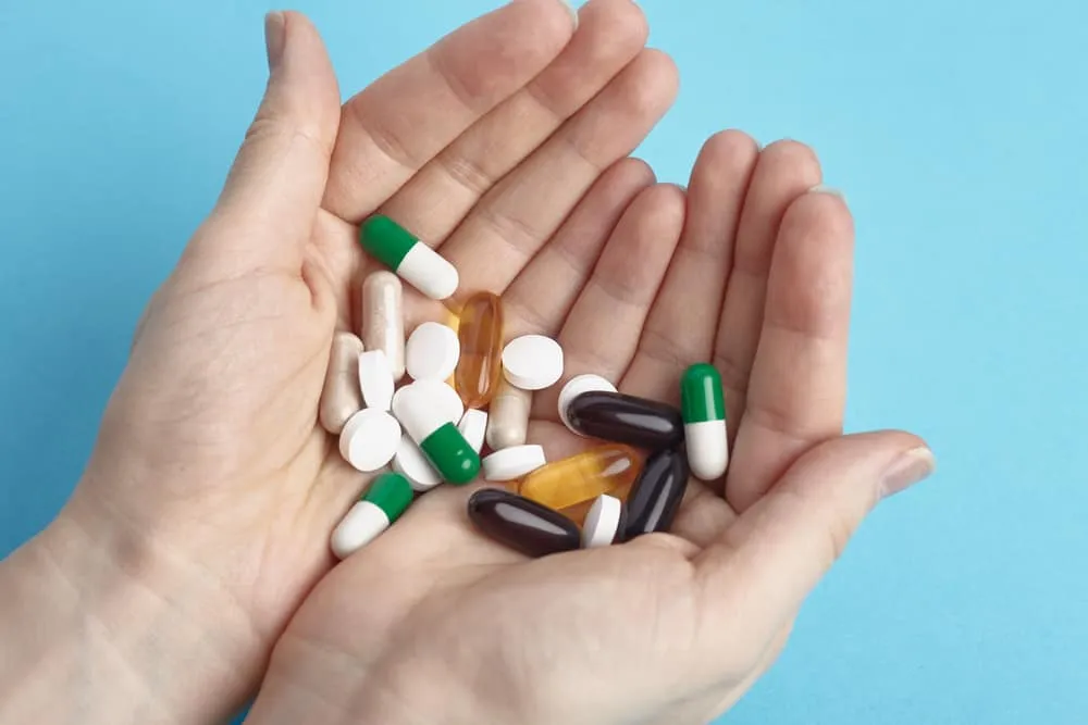 Thuốc tương tác với Cardival là thuốc gì