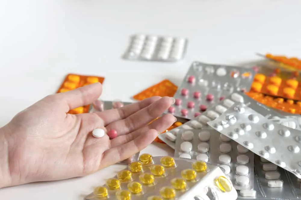 Thuốc tương tác với trosicam là thuốc gì