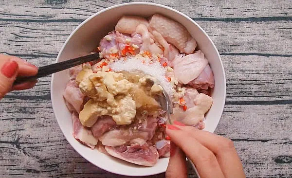 cách làm vịt nấu chao