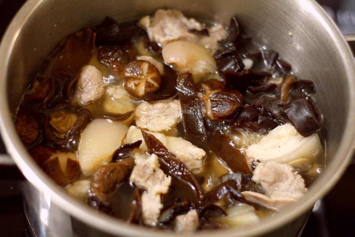 Cách làm thịt đông ngày tết với thịt heo