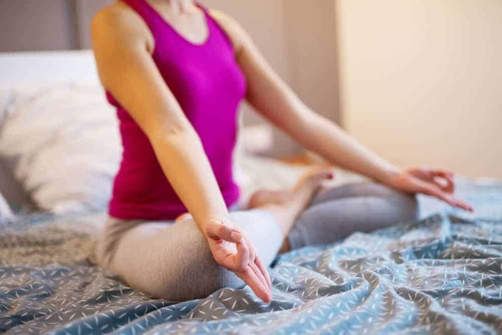 tập thể dục trước khi ngủ có tốt không