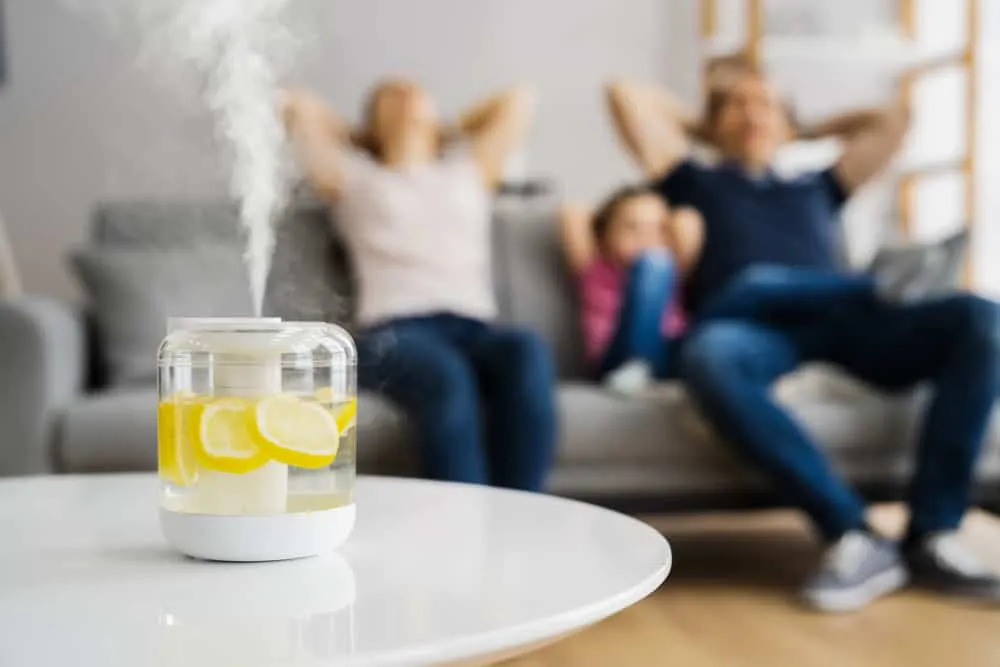 bị khô cổ họng nên uống gì