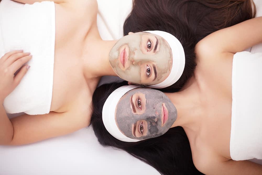 nên đắp mặt nạ đất sét mấy lần 1 tuần: mặt nạ đất sét cho da dầu mụn